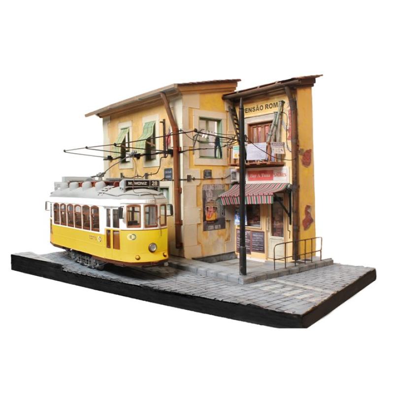 Maquette bois OCCRE Diorama Lisbonne
